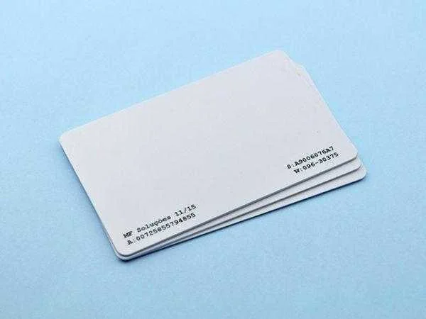 Cartão Acura Iso 100 unid. Seguro e Resistente